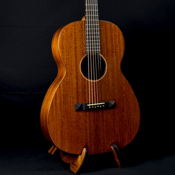 Red Label OO Torrefied Mahogany Handmade Acoustic Guitar - Hozen Guitars
