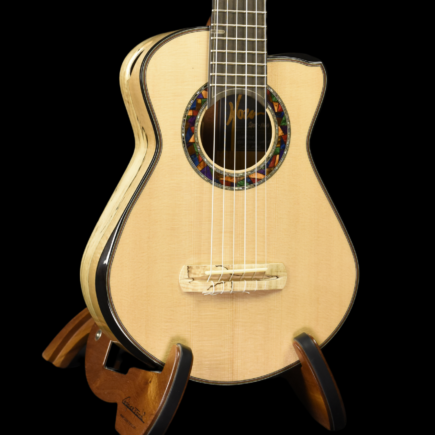 Green Label | Guitarlele Sitka Spruce Flamed Maple