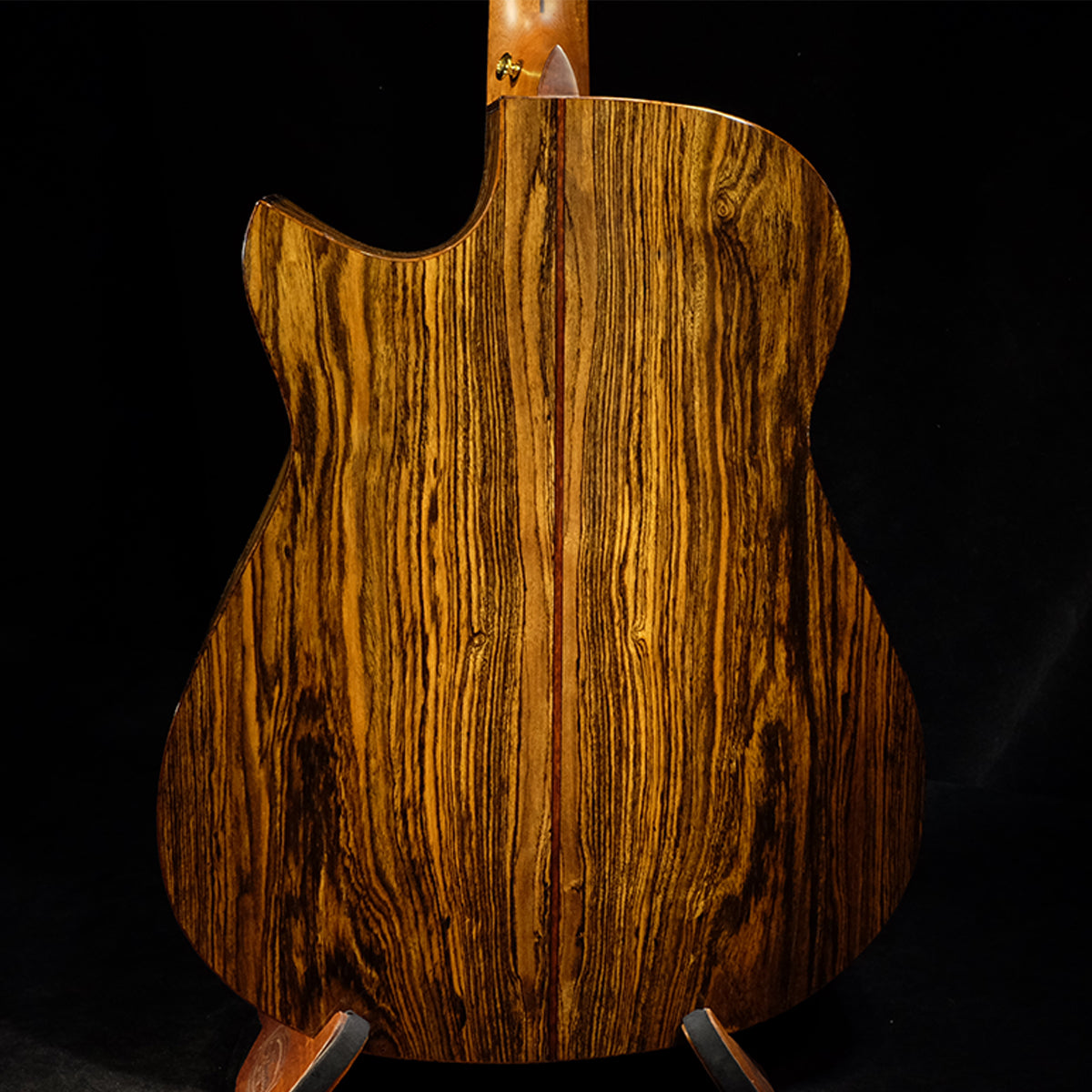 Blue Label | MD Torrefied Swiss Moon Mexican Bocote Fan Fret | #198 Hold