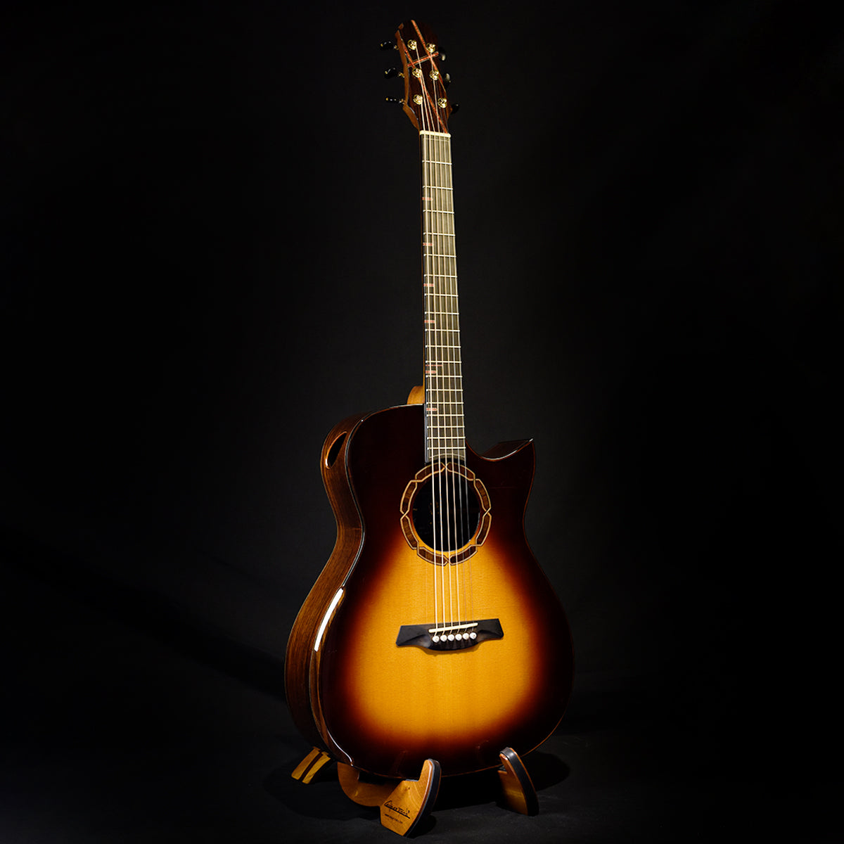 Blue Label | OM Sitka Indian Rosewood #5 | Sunburst Hold