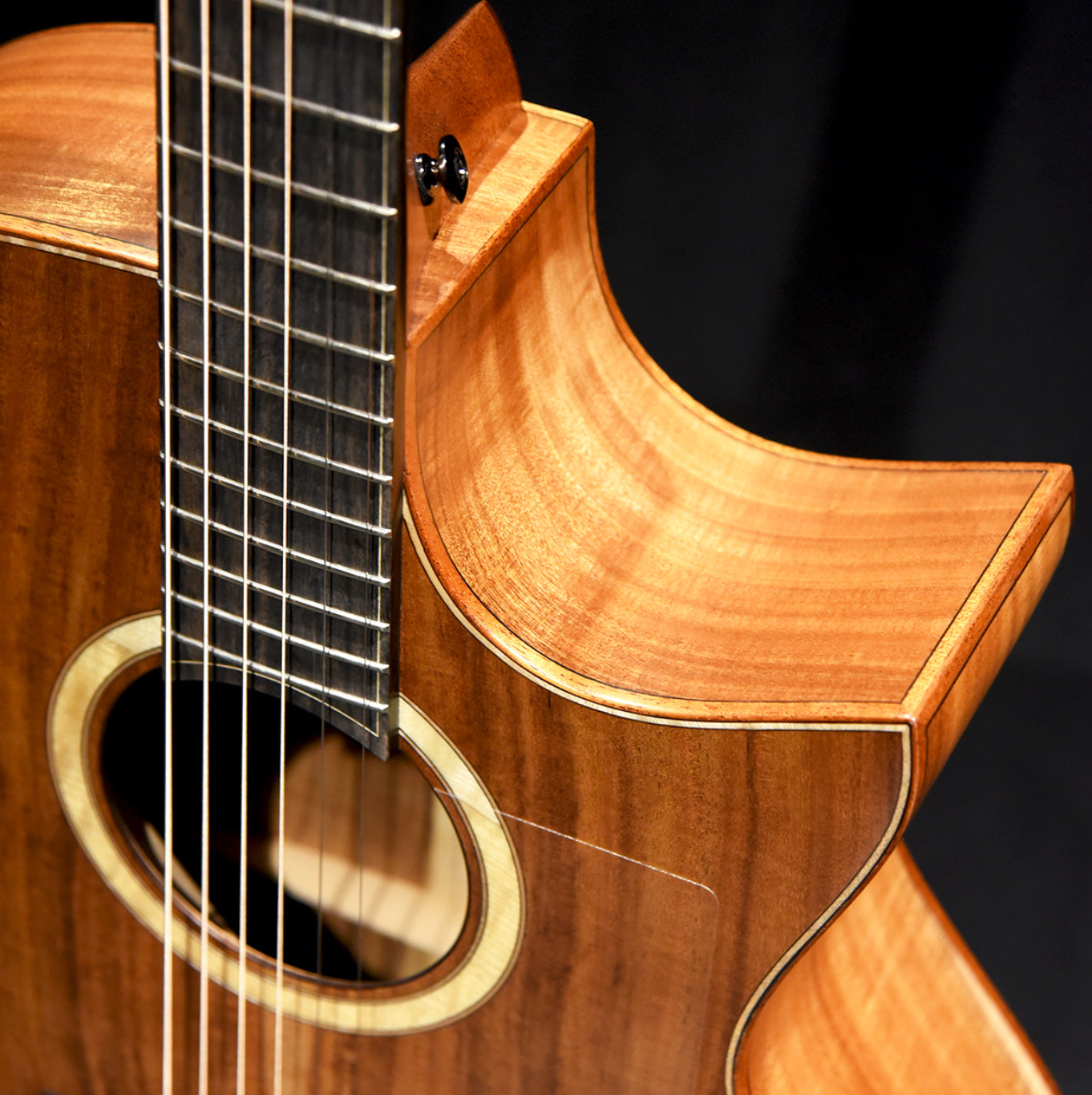 Black Label | MJ Pacific Koa Full Baritone